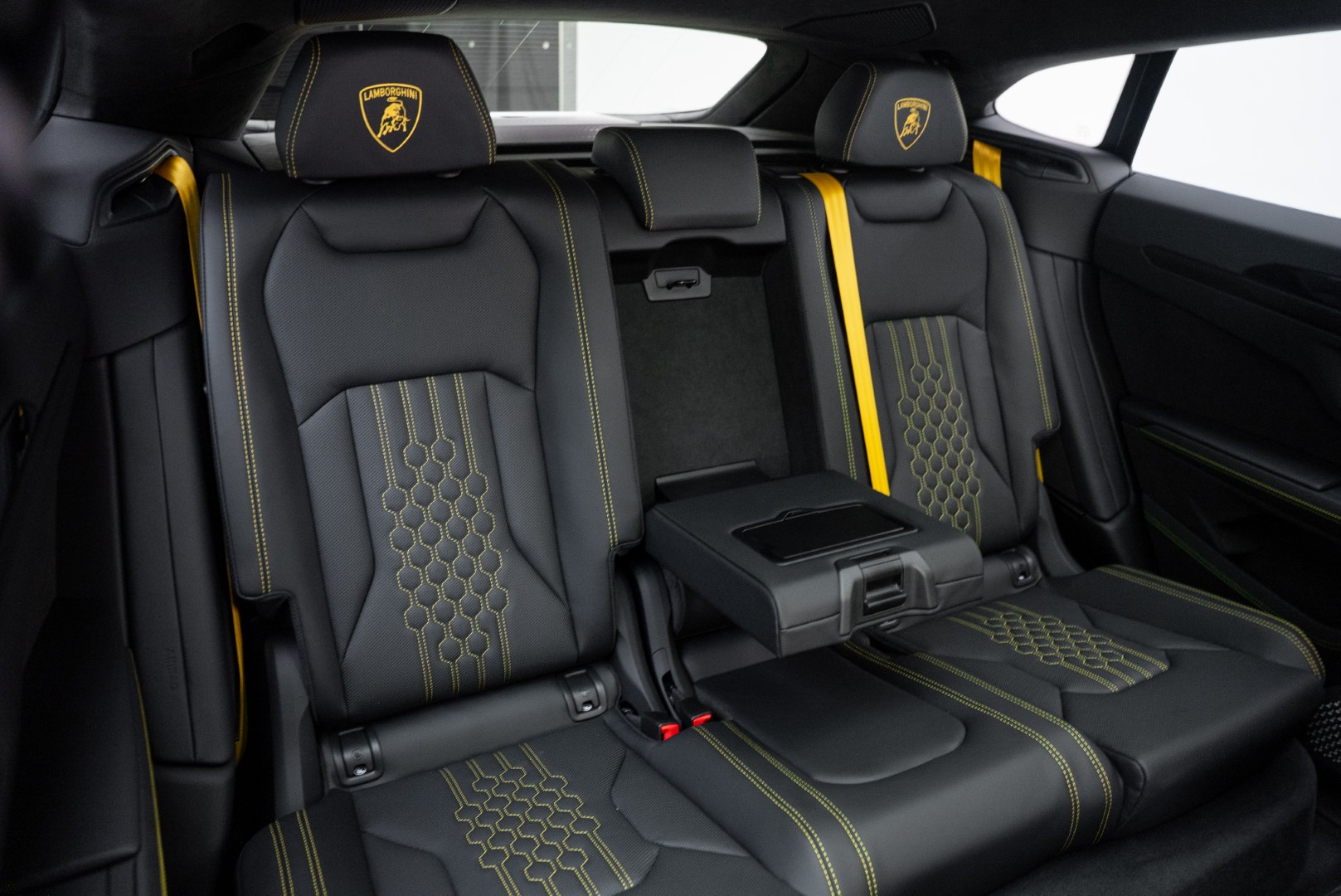 2025 LAMBORGHINI URUS SE | 3D BANG & OLUFSEN | HIGH SPEC